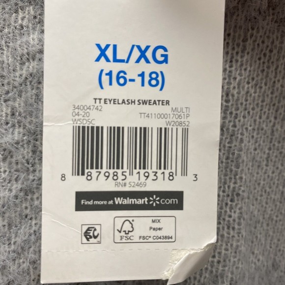 Time and Tru Fuzzy Sweater SIZE XL Light Grey Buffalo Plaid NEW Extra Large Soft - Picture 8 of 9